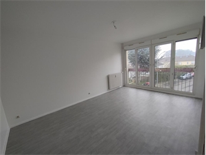 t4 à la vente -   60800  CREPY EN VALOIS, surface 74 m2 vente t4 - UBI469934279